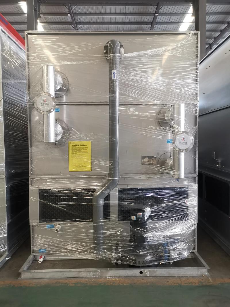 逆流闭式冷却塔